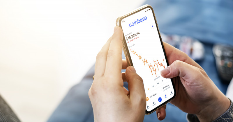 Smartphone, Coinbase, trading
