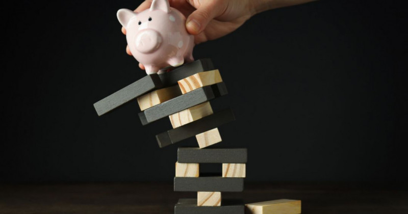MoneyController